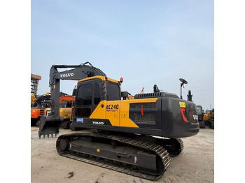 Escavadora de rastos VOLVO EC240