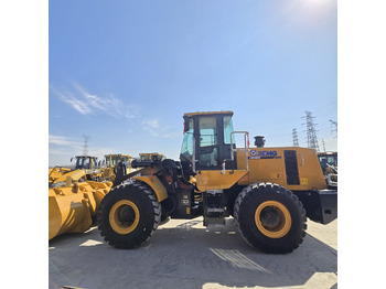 Pá carregadora de rodas XCMG LW500HV: foto 4