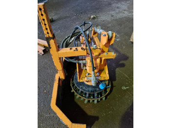 Vassoura Dücker PFP 600 Wildkrautbürste Wildkrautbesen Mähausleger Böschungsmulcher Böschungsmäher UNA DUA 700 800 600 500 für Unimog Mulag Gilbers: foto 2