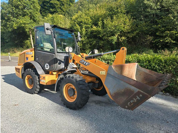 Escavadeira de rodas KRAMER