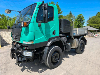 Camião de caixa aberta/ Plataforma UNIMOG U20