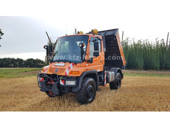 Camião basculante UNIMOG U400