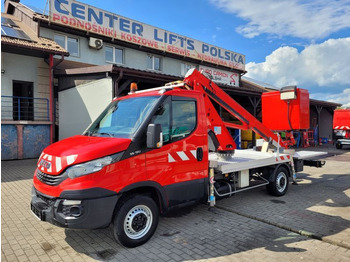 Caminhão com plataforma aérea IVECO Daily 35s12