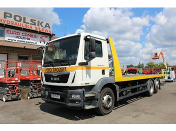 Caminhão reboque MAN TGM 26.340
