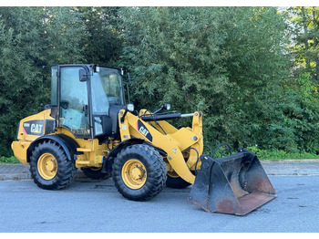 Pá carregadora de rodas CATERPILLAR 908H