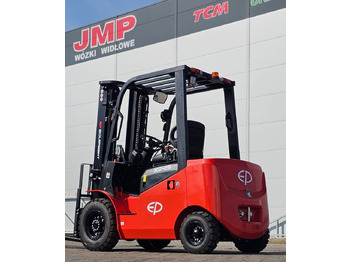 Empilhadeira elétrica