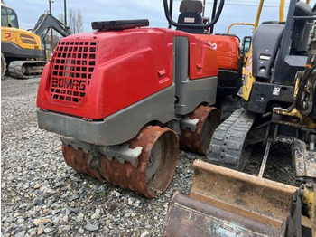 Compactador pequeno de asfalto Bomag BMP8500: foto 4