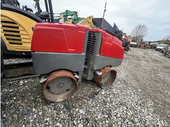 Compactador pequeno de asfalto Bomag BMP8500: foto 3