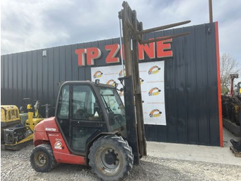 Empilhador todo-o-terreno Manitou MH25-4 4X4 à 23500 € HT: foto 3