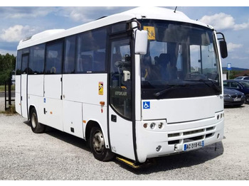 Ônibus suburbano