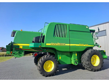 Leasing de  John Deere WTS 9640i 2005 Rok, heder 6,1m, Stol do rzepaku, Nie Malowany, Stan Bardzo Dobry John Deere WTS 9640i 2005 Rok, heder 6,1m, Stol do rzepaku, Nie Malowany, Stan Bardzo Dobry: foto 4