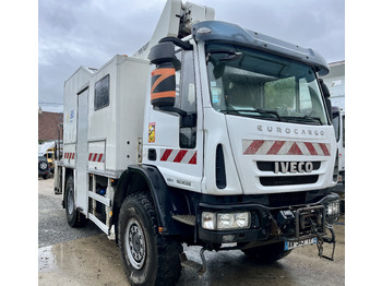 Caminhão com plataforma aérea Iveco Eurocargo 150E28 4x4 nacelle Time 16M: foto 3 Caminhão com plataforma aérea Iveco Eurocargo 150E28 4x4 nacelle Time 16M: foto 3