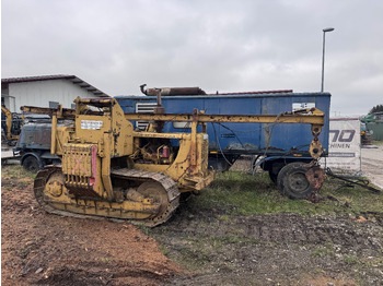 Colocar tubos CATERPILLAR D4