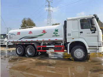 Caminhão tanque para transporte de bebidas HOWO 336-371: foto 2