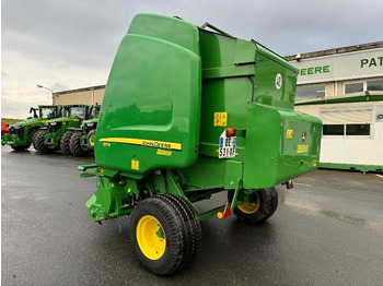 Enfardadeira de fardos redondos JOHN DEERE 864: foto 2