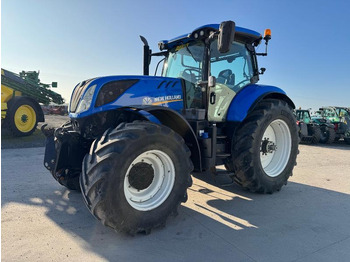 Trator NEW HOLLAND T7