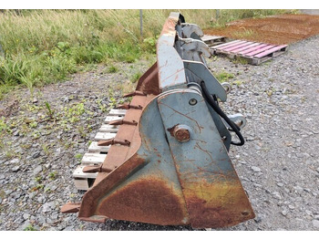 Balde para carregadeiras Monitoimikauha kynsillä 173cm CAT-kurottajan sovitteella: foto 4 Balde para carregadeiras Monitoimikauha kynsillä 173cm CAT-kurottajan sovitteella: foto 4