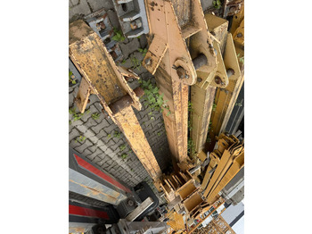 Guindaste de torre LIEBHERR