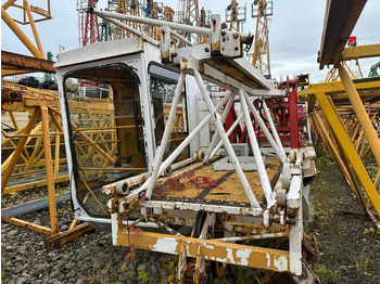 Guindaste de torre LIEBHERR