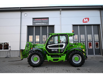 Empilhador telescópico MERLO