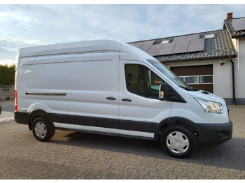 Furgão FORD Transit