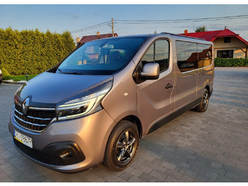 Carrinha cabine dupla RENAULT Trafic 2.0