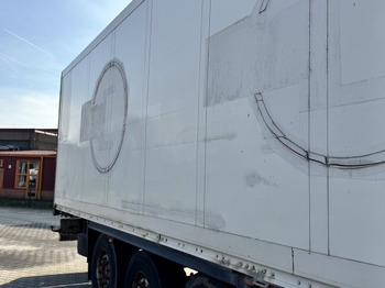 Semi-reboque furgão Schmitz SKO24: foto 2 Semi-reboque furgão Schmitz SKO24: foto 2