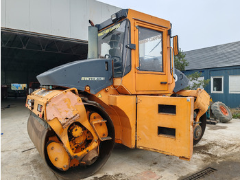 Compactador de asfalto BOMAG