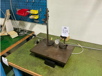 Máquina para metal