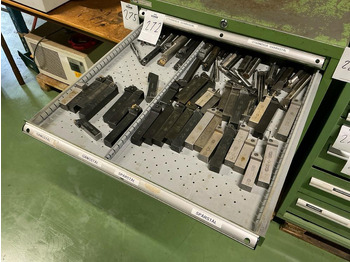 Máquina para metal