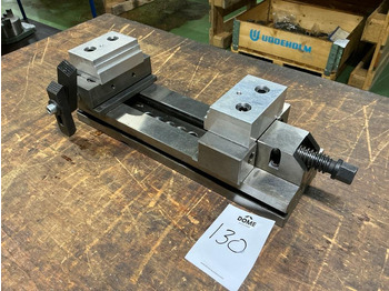 Máquina para metal