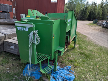 Máquina para produção de feno Bale shredder / Bale cutter Varmo Lift PPNL: foto 5