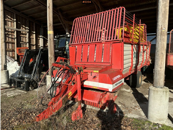 Máquina para produção de feno PÖTTINGER