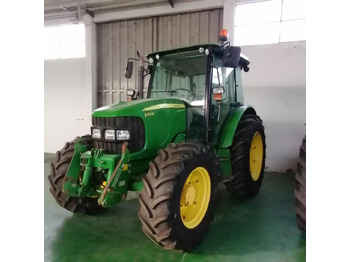 Trator JOHN DEERE 5070M