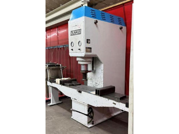 Máquina para metal
