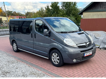 Carrinha cabine dupla OPEL Vivaro