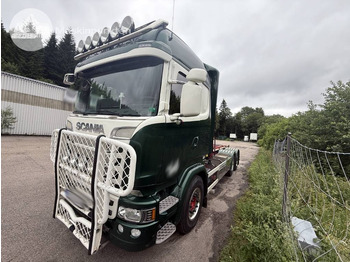 Camião polibenne SCANIA R 520