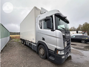 Camião furgão SCANIA R 520