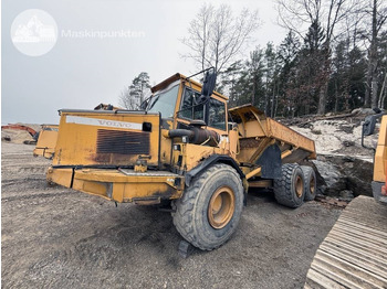 Caminhão articulado VOLVO A25C