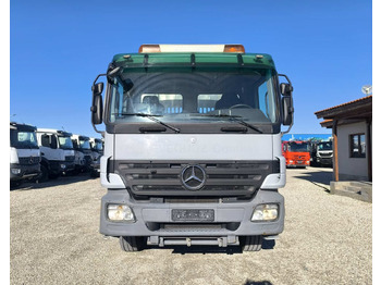 Camião basculante MERCEDES-BENZ Actros 1855 4X4: foto 2 Camião basculante MERCEDES-BENZ Actros 1855 4X4: foto 2