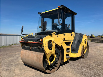 Compactador de asfalto BOMAG