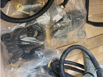 Leasing de BOMAG IT BF 700 C-2 S500  Stage IV/Tier 4f BOMAG IT BF 700 C-2 S500  Stage IV/Tier 4f: foto 3 Leasing de BOMAG IT BF 700 C-2 S500  Stage IV/Tier 4f BOMAG IT BF 700 C-2 S500  Stage IV/Tier 4f: foto 3