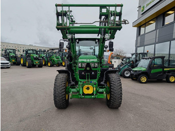 Trator John Deere 6115 RC: foto 2