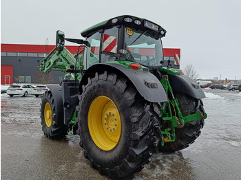 Trator John Deere 6215R: foto 4