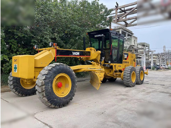 Motoniveladora CATERPILLAR 140H