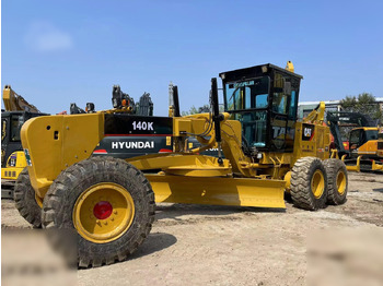 Motoniveladora CATERPILLAR 140K