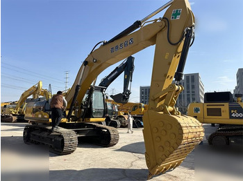 Escavadora de rastos CATERPILLAR 330D: foto 4
