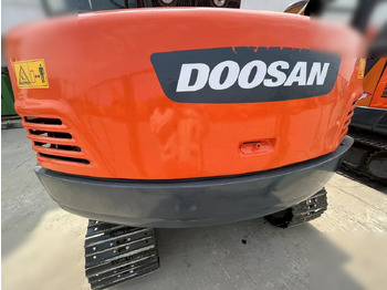Mini escavadeira DOOSAN DH55: foto 5