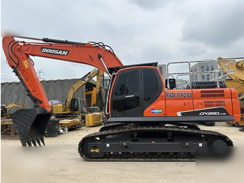 Escavadora de rastos DOOSAN DX260