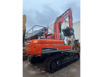Escavadora de rastos DOOSAN DX300LC-9C